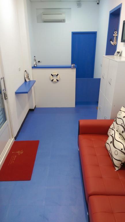 Simple Travel Hostel Дунган Екстериор снимка