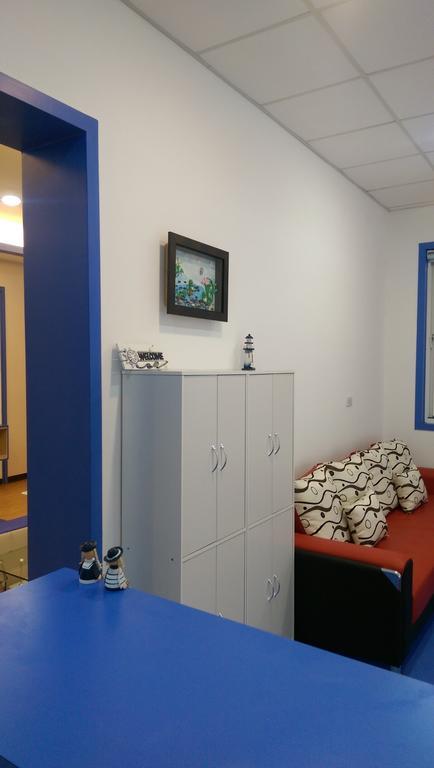 Simple Travel Hostel Дунган Екстериор снимка