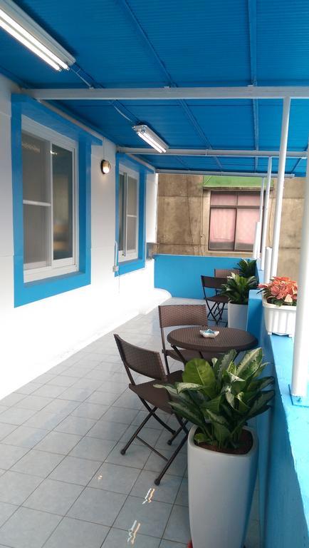 Simple Travel Hostel Дунган Екстериор снимка
