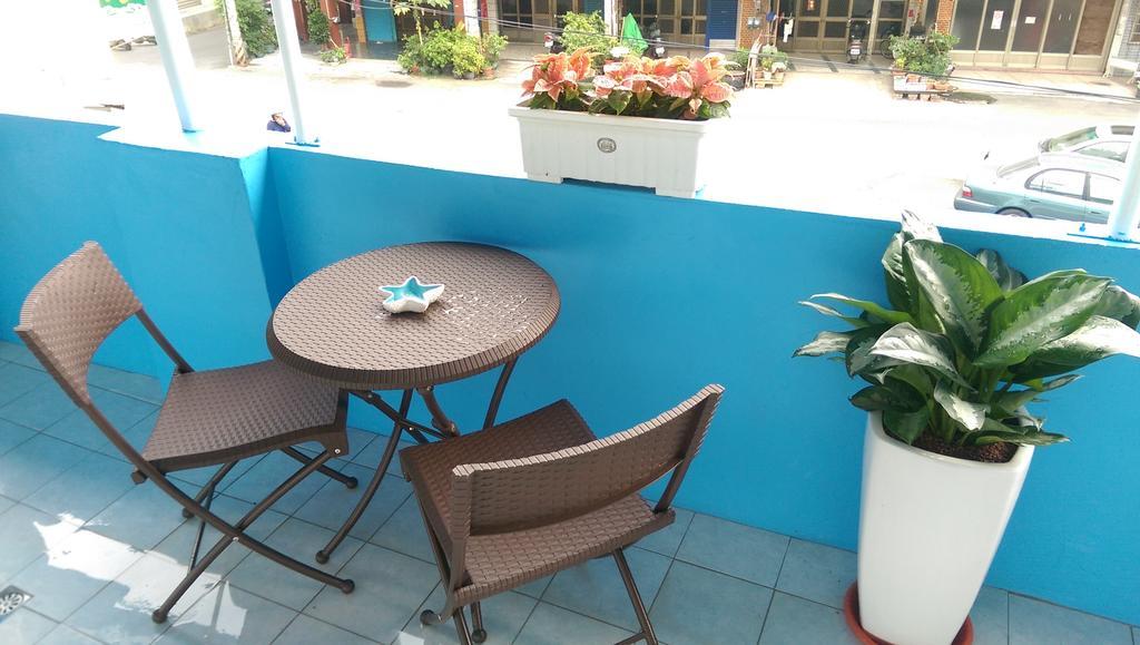 Simple Travel Hostel Дунган Екстериор снимка
