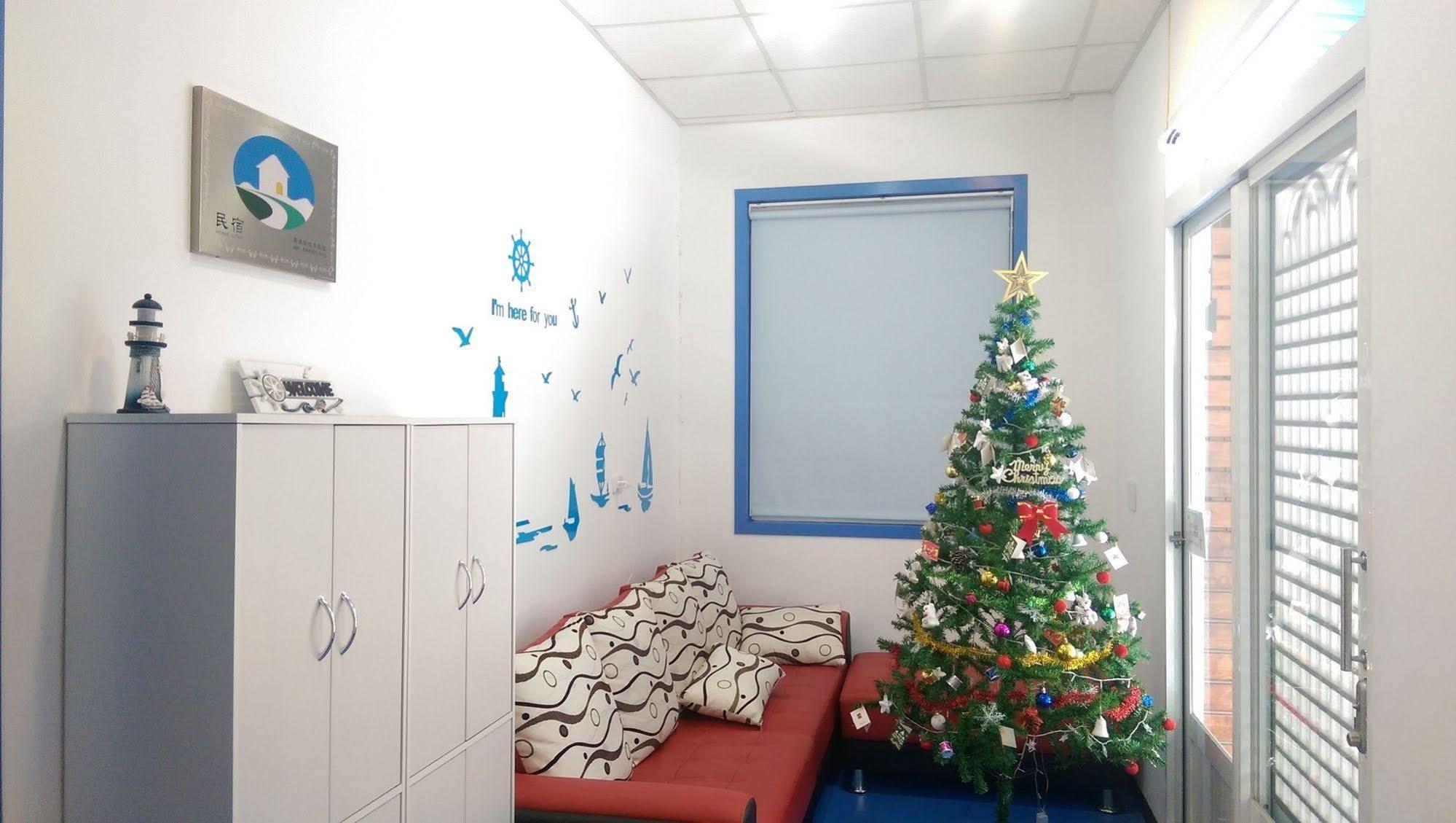 Simple Travel Hostel Дунган Екстериор снимка
