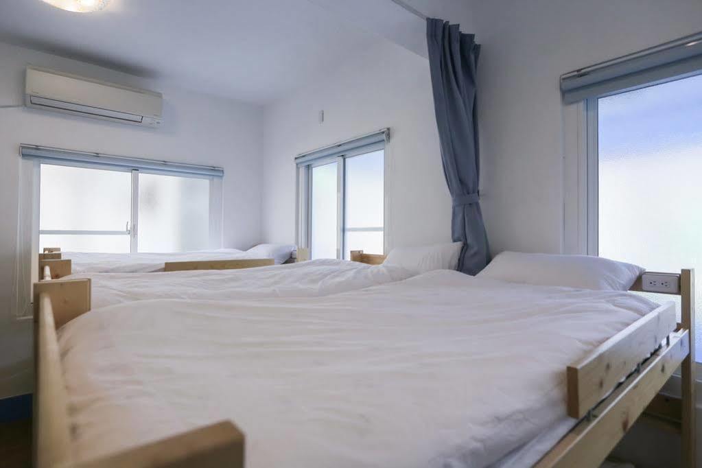 Simple Travel Hostel Дунган Екстериор снимка